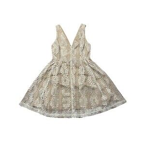 Lulus S All of My Heart White Lace Skater Dress NWT Overlay Fit Flare V-Neck